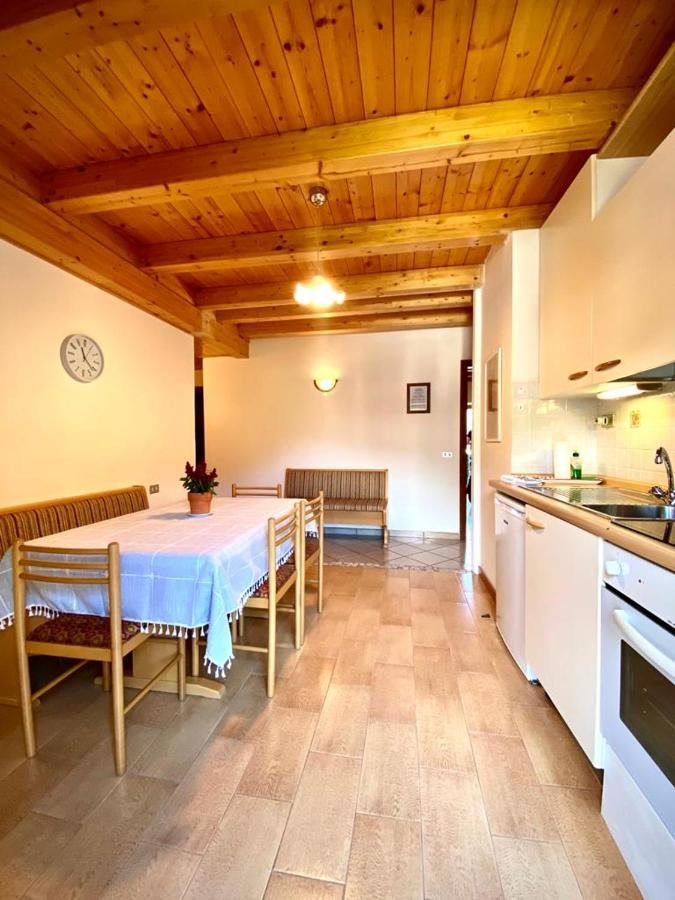 Casa Ortensia Pellizzano Eksteriør billede